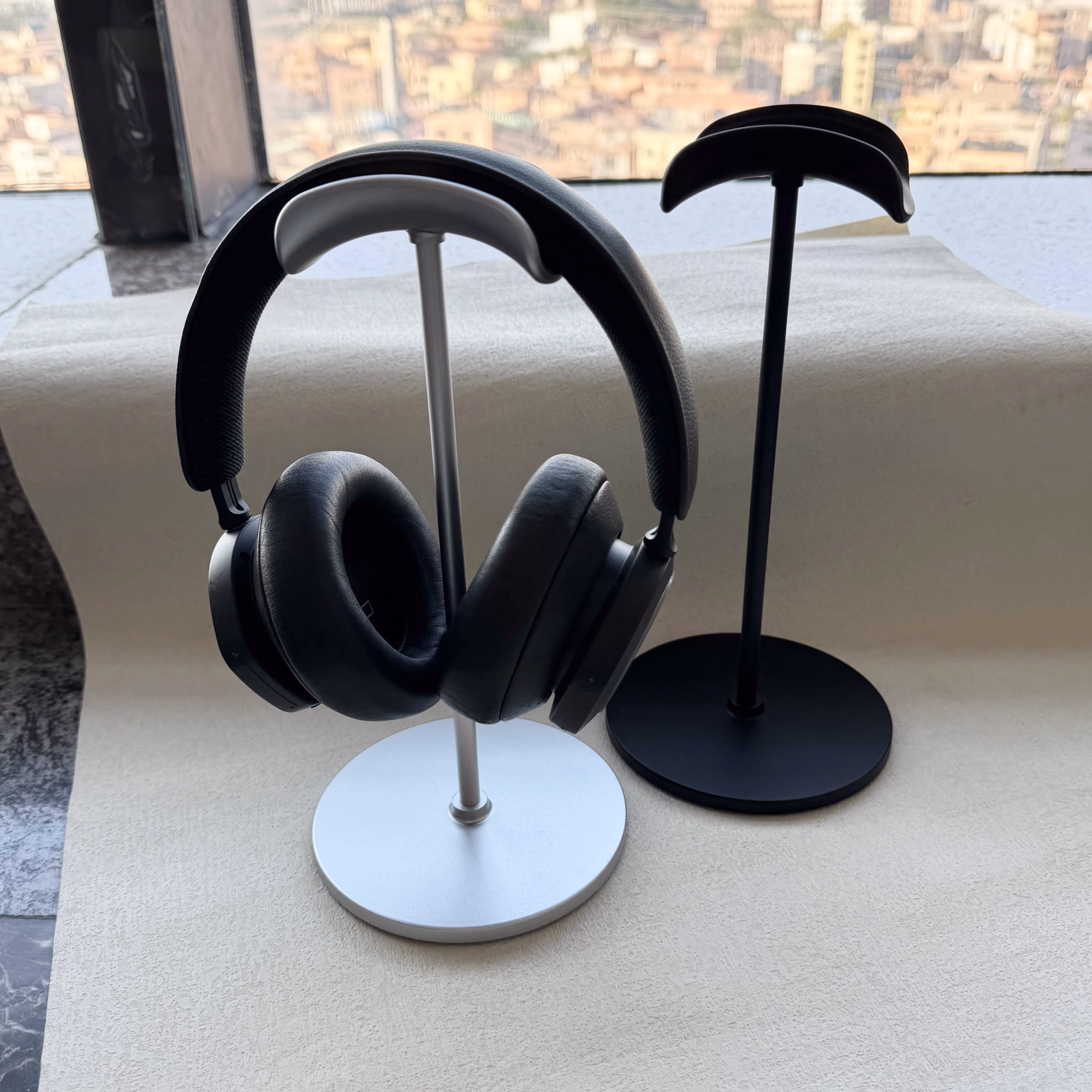 Giá Đỡ Tai Nghe Headphone Để Bàn Thân Nhôm Cao Cấp, Chân Đế Chắc Chắn, Decor Góc Setup - Ảnh 8